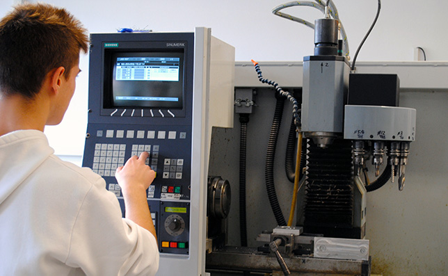 Speciale Lavoro: Synergie ricerca per il Canavese un responsabile manutenzioni elettromeccaniche