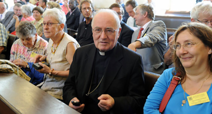 Sta bene ed è rientrato il Italia monsignor Debernardi, vescovo di Pinerolo, nato a Feletto