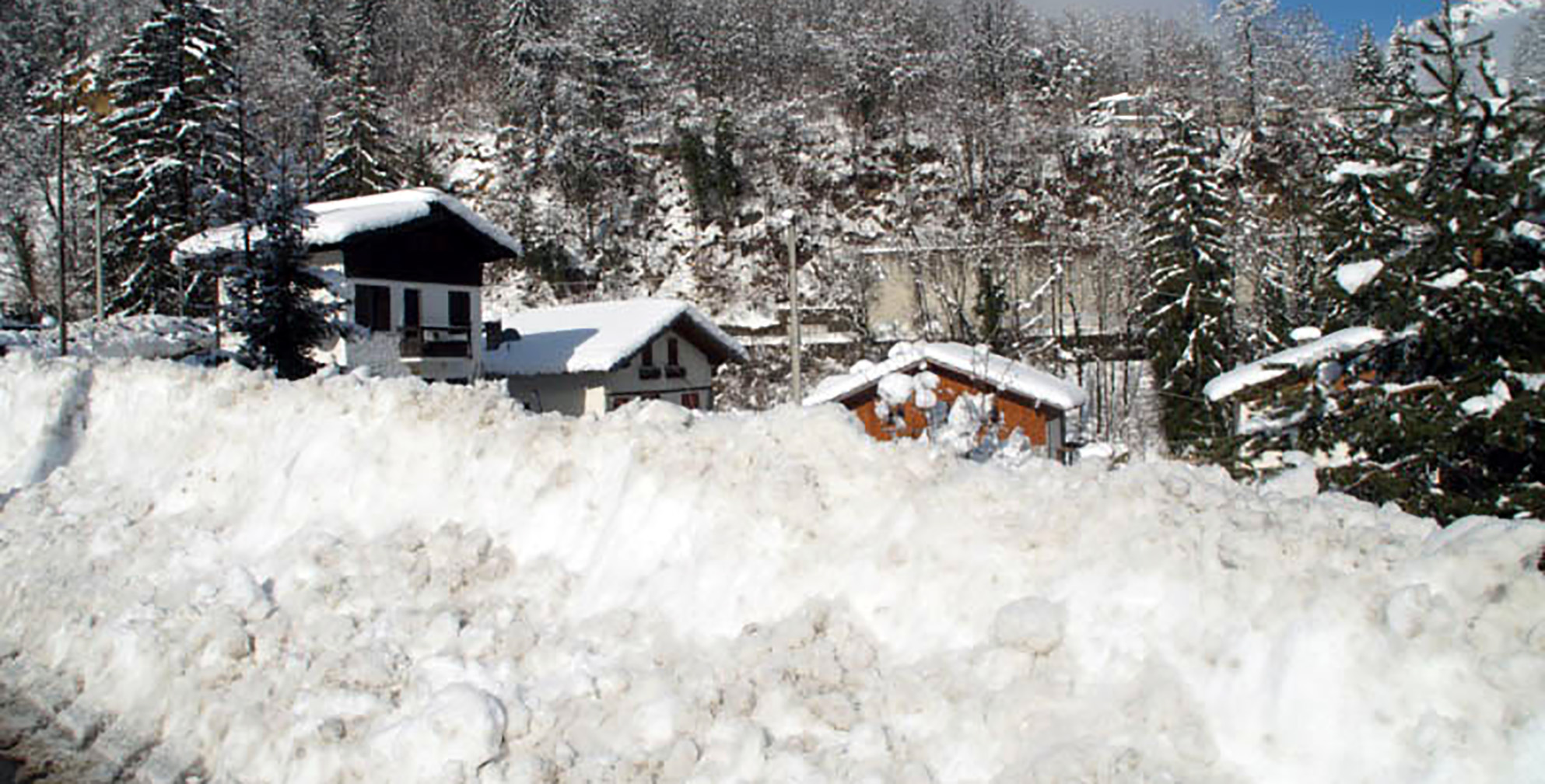 Canavese sferzato dal maltempo: domani, 1° maggio, festa all’insegna della neve in montagna
