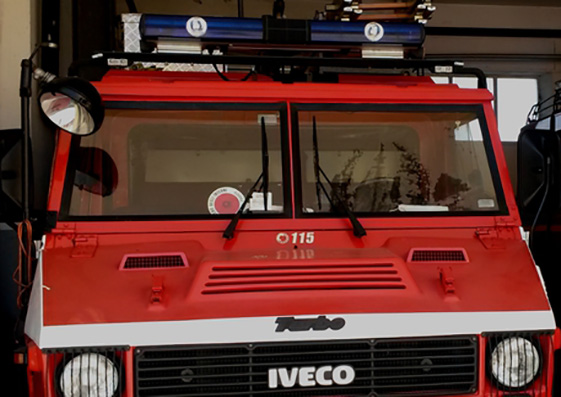 Alpette: perde il controllo dell’auto e finisce nella scarpata. In ospedale un uomo di 49 anni