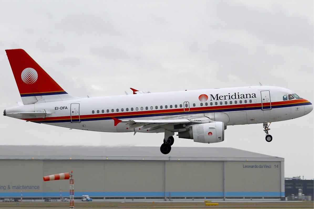 Caselle: Boeing Meridiana costretto all’atterraggio di emergenza per l’avaria a un motore