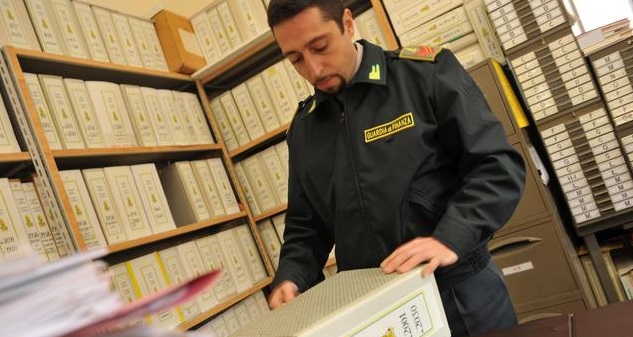 CANAVESE: imprenditore agricolo risultava nullatenente ma era proprietario di un aereo privato