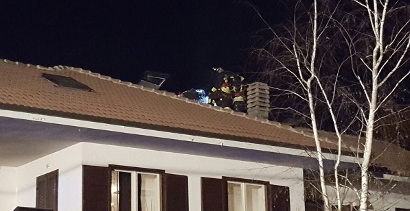 San Giorgio/Valperga: a fuoco i camini di due abitazioni. Decisivo l’intervento dei pompieri