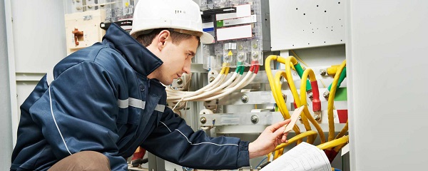 Speciale Lavoro: Adecco Spa ricerca un manutentore elettrico con conoscenza PLC