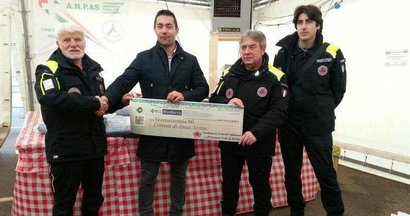 Consegnato al sindaco di Pieve Torina, l’assegno di 27 mila euro frutto della generosità canavesana