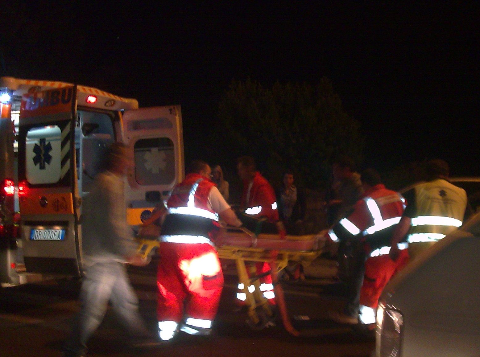 Chivasso: 40enne precipita dal sesto piano di un palazzo. È vivo ma in prognosi riservata