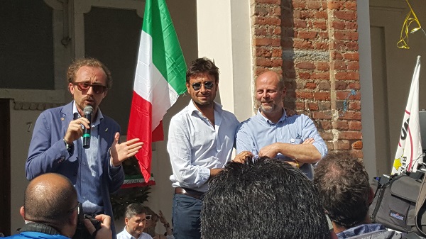 Chivasso, il deputato del M5S Di Battista inaugura la campagna elettorale di Marco Marocco