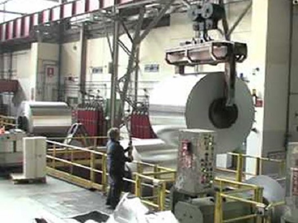 Scioperano a Volpiano i duecento dipendenti dello stabilimento Comital. A rischio il posto di lavoro