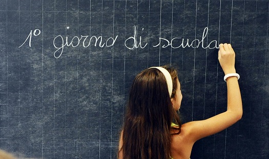 Canavese: lunedì 11 squilla la campanella d’inizio lezioni per migliaia di scolari e studenti