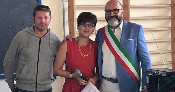 Cuorgnè, tour augurale del sindaco Pezzetto e dell’assessore Pieruccini nelle scuole cittadine