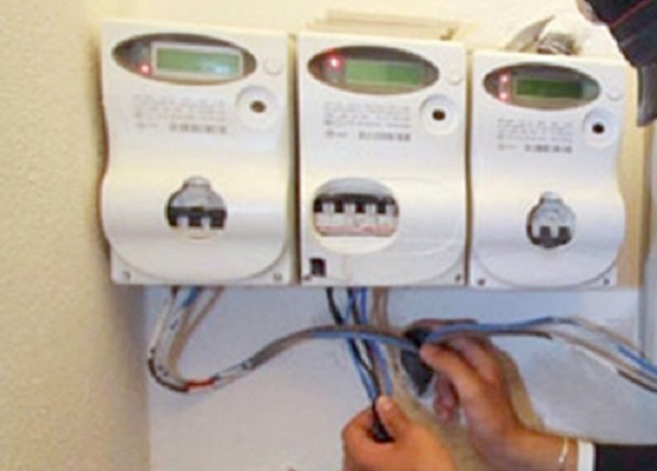 Rivara: uomo di 32 anni ruba l’energia elettrica ai vicini. Denunciato per furto aggravato