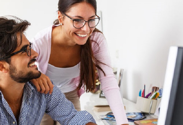 Essenzialmente Servizi al Lavoro, seleziona per azienda, 1 programmatore Junior Microsoft