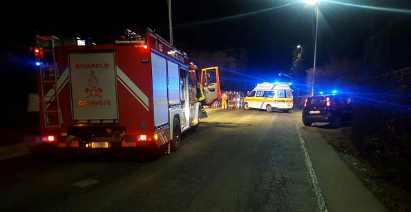 Rivara, cade dal trattore in marcia sulla strada provinciale. Gravissimo un uomo di 53 anni di Busano