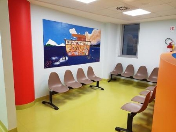 Chivasso, Pronto Soccorso colorato per mettere a proprio agio i pazienti in attesa della visita