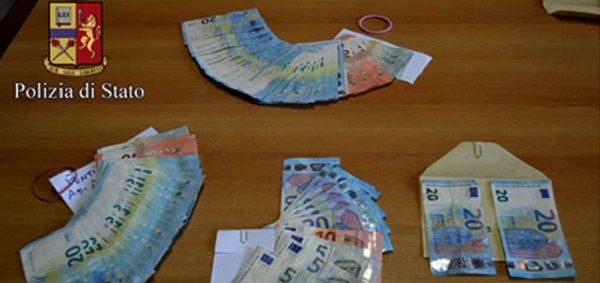 Ivrea: acquistavano merce con banconote da 20 e 50 euro false. La polizia denuncia tre uomini