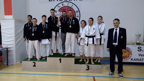 Karate: che squadra la Rem Bu Kan! A Livorno gli atleti canavesani fanno man bassa di medaglie