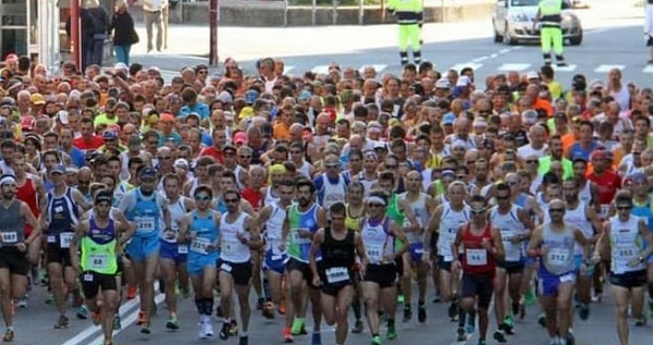 Podismo: dal 15 maggio aperte le iscrizioni alla 42ma edizione della “Corsa dei 5 Laghi” di Ivrea