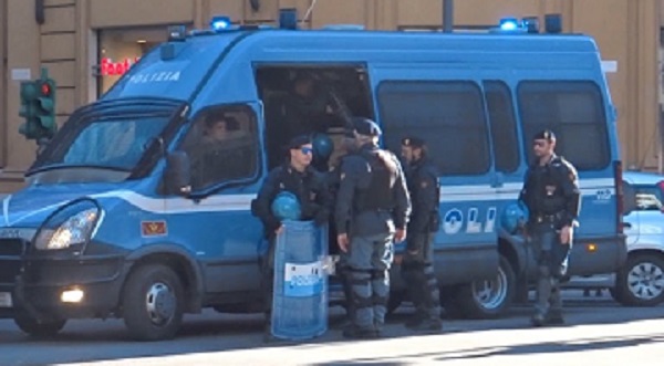 Manifestazioni antifasciste a Ivrea, il deputato leghista Giglio Vigna: “Grazie alle forze dell’ordine”