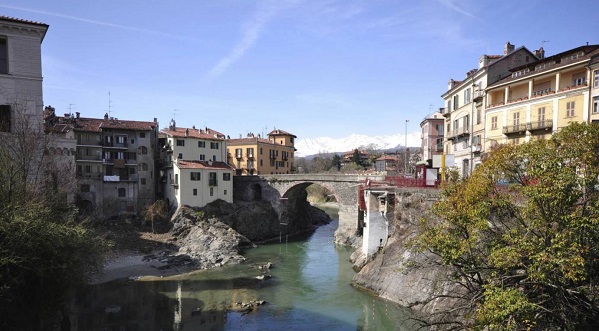 Coronavirus: due i deceduti a San Giorgio e uno a Favria. Il contagio si estende a tutto il Canavese