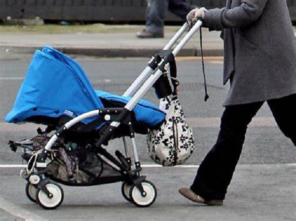 Il presidente della Regione Cirio: “No alle passeggiate con i bambini. Nessun allentamento delle misure”