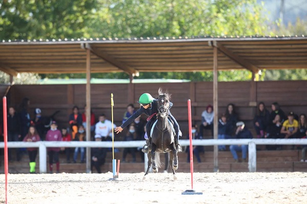 Borgofranco: Matilde Peila trionfa tra gli Under 14 ai Campionati italiani Sport Equestri e conquista l’oro