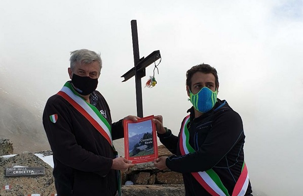 Ceresole-Groscavallo: i sindaci rinnovano sul Colle della Crocetta il patto di fratellanza