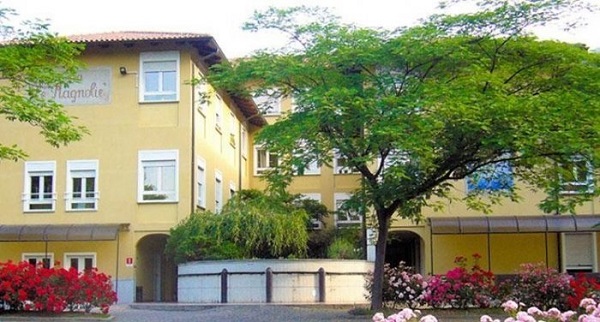 Settimo Vittone: la Rsa è Covid-free e riprendono le visite dei parenti nella “stanza degli incontri”