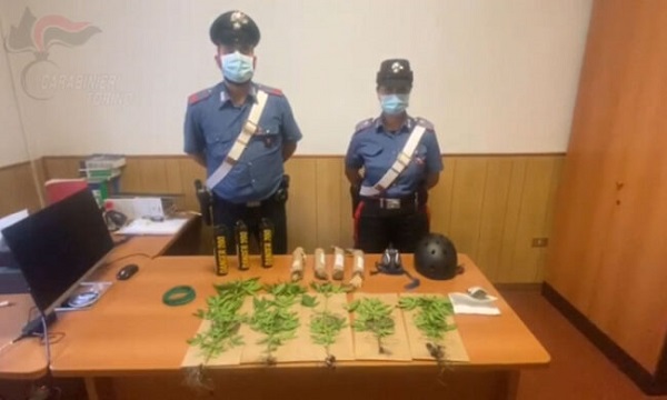 Lanzo: manometteva in casa pericolosi fuochi d’artificio. Arrestato un uomo di 38 anni