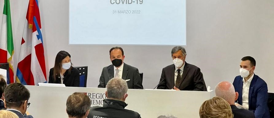Covid, lo stato di emergenza è finito. Cirio: “Un decreto non cancella il virus. Alta la guardia”