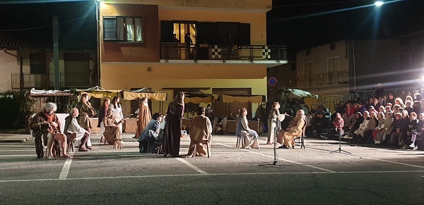 Oglianico: è il teatro popolare “Cavalier Peccato” a chiudere con successo le “Idi di Maggio”
