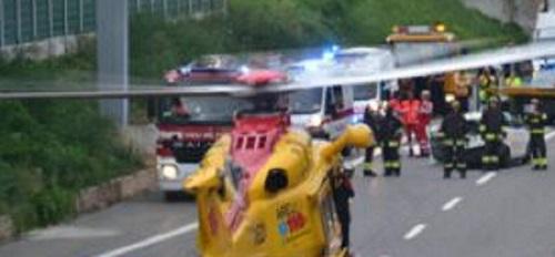 Settimo Rottaro: terribile scontro tra due auto sulla bretella Ivrea-Santhià: distrutta un’intera famiglia