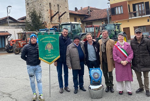 Oglianico celebra la Festa di Sant’Antonio Abate: benedetti in piazza del Ricetto i mezzi agricoli