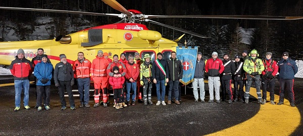 Ceresole Reale: collaudato l’eliporto notturno. Da oggi il soccorso diventa più tempestivo