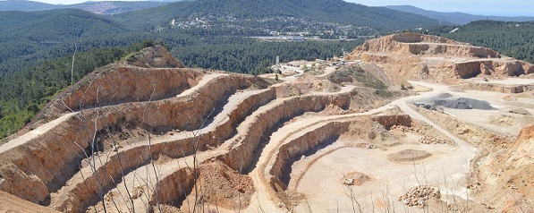 Una cava sotto casa? Così il PRAE trasforma il territorio in una groviera. Dura polemica del Pd