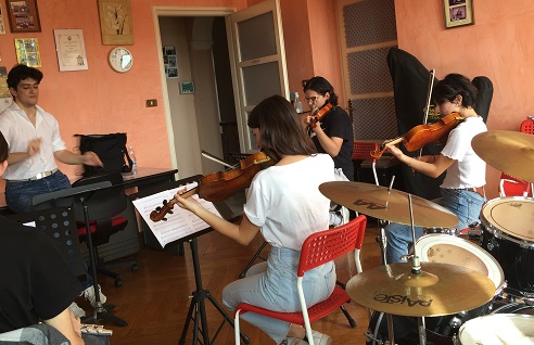 Rivarolo Canavese, fucina d’arte: al Liceo musicale sono iniziati i corsi di approfondimento