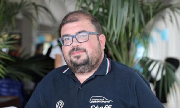 Chivasso piange la scomparsa a soli 37 anni di Enrico Felloni, grande appassionato di Golf Wolkswagen