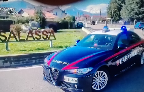 Omicidio a Salassa: un uomo di 43 anni muore dopo un esorcismo. Arrestate tre persone