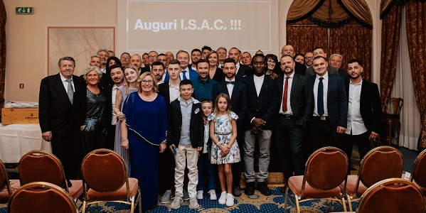I.S.A.C., azienda di stampaggio dell’acciaio nata in Canavese celebra 50 Anni di successi a Stresa