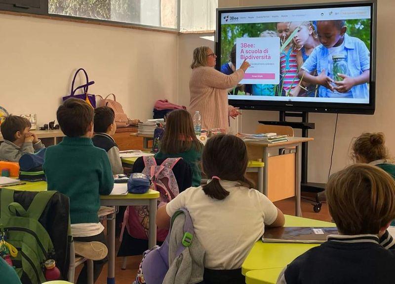 “3 Bee: a scuola di biodiversità” con il sostegno del Rotary Club approda nelle scuole canavesane