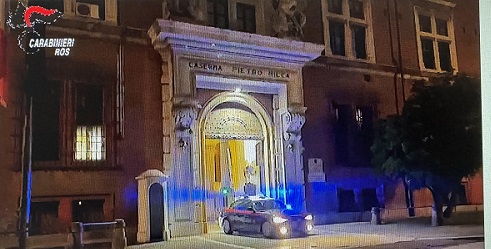 Associazione mafiosa, riciclaggio, estorsione, ricettazione: nove arresti in Canavese e provincia di Torino