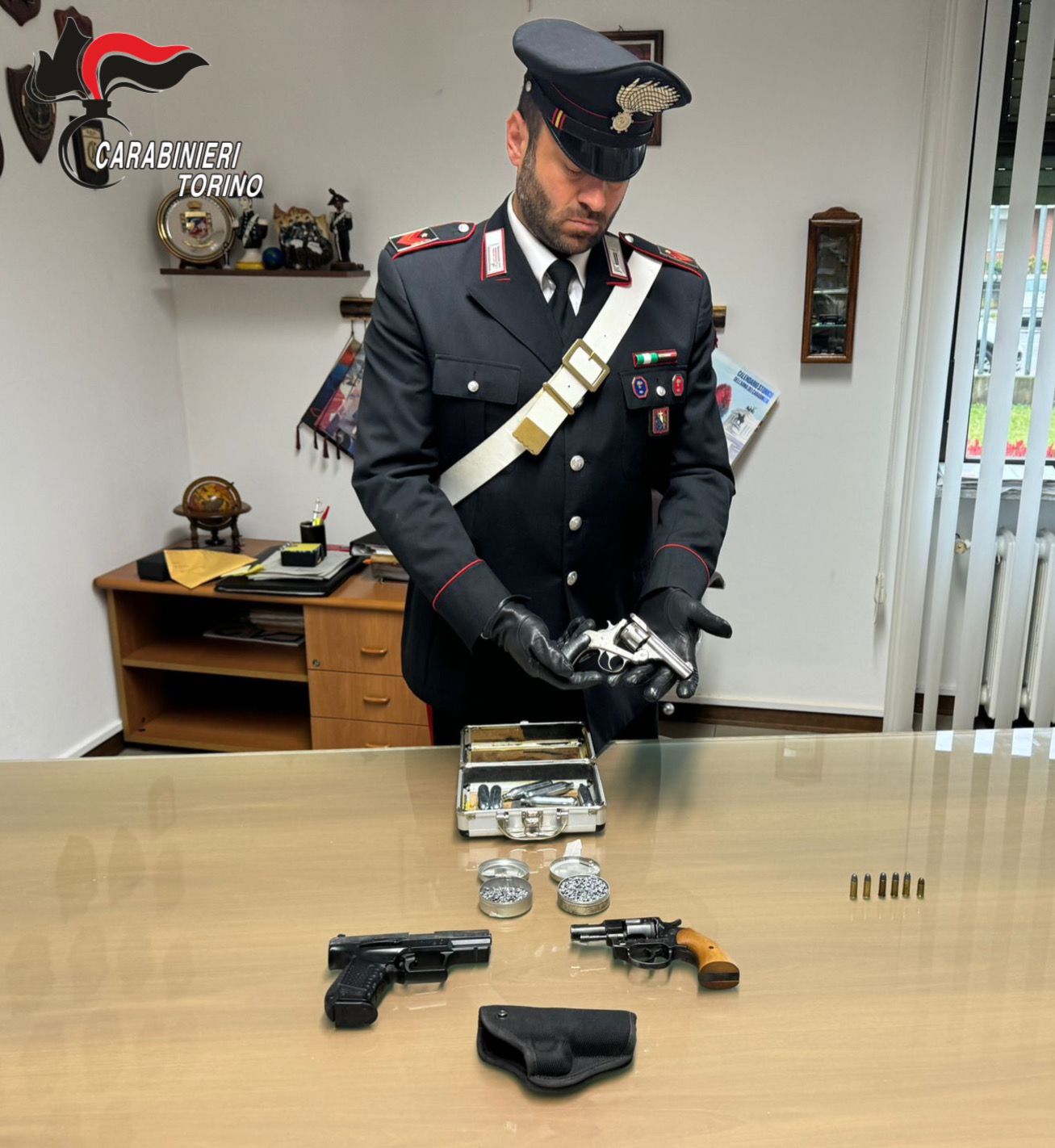 Settimo Torinese: minaccia di morte il vicino di casa. I Carabinieri arrestano un uomo di 54 anni