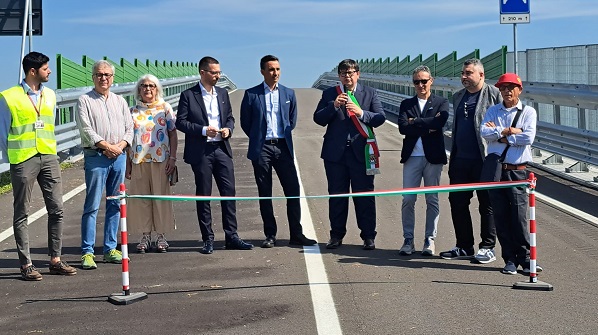 Rivoluzione della viabilità a Chivasso: inaugurato il nuovo cavalcaferrovia di corso Galileo Ferraris
