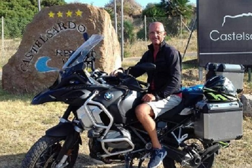 Lo straziante addio di Valperga al commerciante Walter Buffo, stroncato da un malore a 59 anni