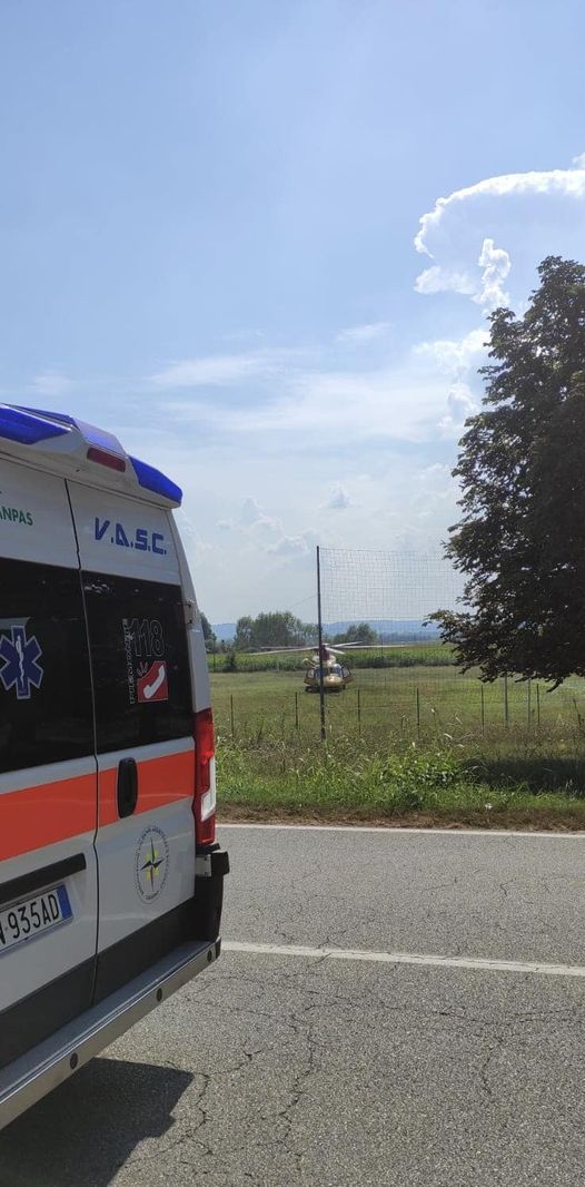 Vestignè: grave incidente sulla provinciale. Coinvolti un’auto e una moto. Due i feriti