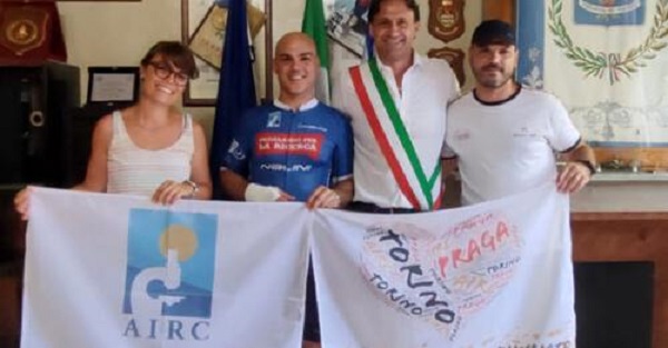 Quasi 1.500 chilometri in bicicletta dal Canavese a Praga per la lotta contro il cancro