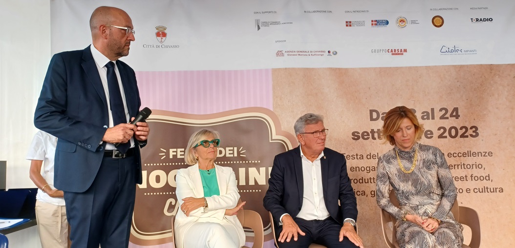 Chivasso: con lo “Sbarazzo” commerciale, si va verso una grandiosa Festa dei Nocciolini