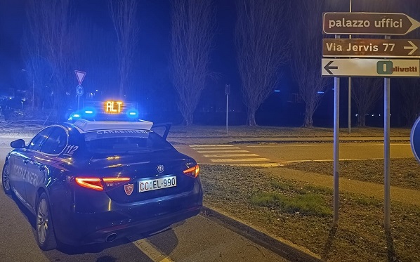 Ivrea, controlli stradali: denunciati due automobilisti ubriachi e sequestrate ecstasy, hashish e marijuana