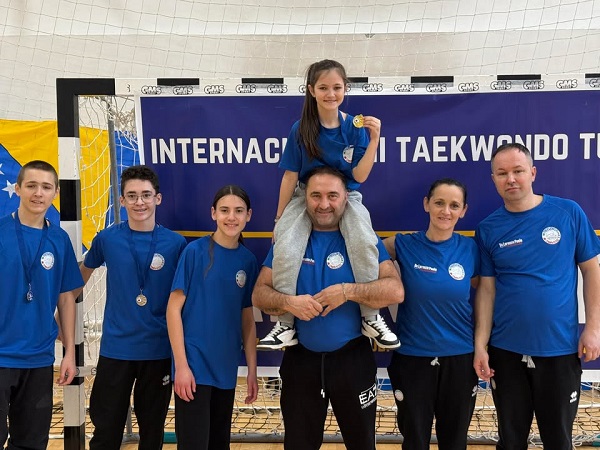 Taekwondo Canavese trionfa al Kakanj Open: sette ori e una pioggia di medaglie per gli atleti italiani