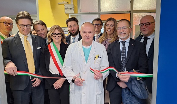 Ciriè, ospedale all’avanguardia: nuovi posti letto di terapia semintensiva e laboratorio analisi automatizzato