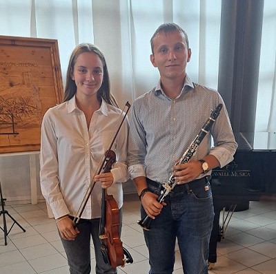 La giovane violinista Erica Calcio-Gaudino vince una borsa di studio: estate di successi per il Liceo Musicale di Rivarolo